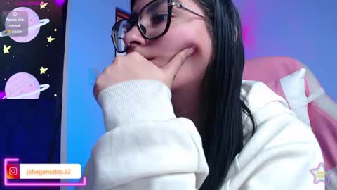 DANIELA online show from 06-08-26, 04:18