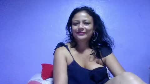 daniela_love1 online show from 06-11-26, 02:53