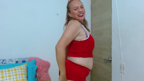 Snapshot of daniela_pra chatting on 07-26-26, 01:47 daniela_pra online show from 07-26-26, 01:47