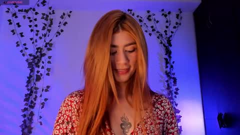 Snapshot of daniela_saenz1 chatting on 01-27-25, 02:42 Dani Saenz online show from 01-27-25, 02:42