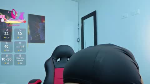 Snapshot of daniela_xue chatting on 03-10-26, 07:41 lorena online show from 03-10-26, 07:41