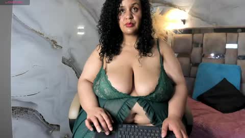 Daniela online show from 05-17-26, 11:01