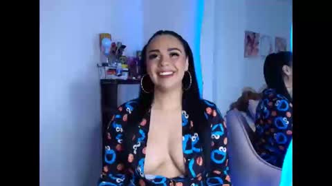 I think I will close this page please leave me a message if you want to know about me online show from 10-15-25, 06:41