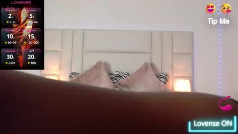 Snapshot of danielamorgan chatting on 03-10-25, 10:26 Danielamorgan online show from 03-10-25, 10:26