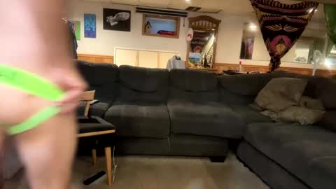 Snapshot of danielartbigd chatting on 09-28-25, 08:14 Daniel online show from 09-28-25, 08:14