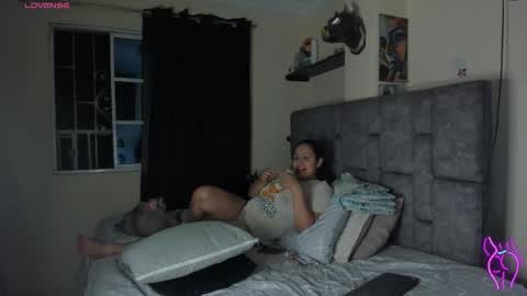 danielasexya online show from 11-04-25, 01:27