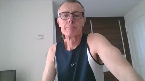 Snapshot of danielcoxone chatting on 02-26-25, 11:30 danielcoxone online show from 02-26-25, 11:30