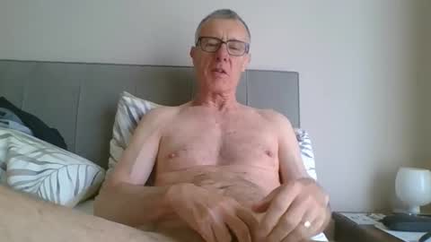 Snapshot of danielcoxone chatting on 06-02-26, 08:49 danielcoxone online show from 06-02-26, 08:49
