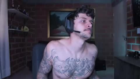 Daniele Bunny online show from 11-18-25, 06:12