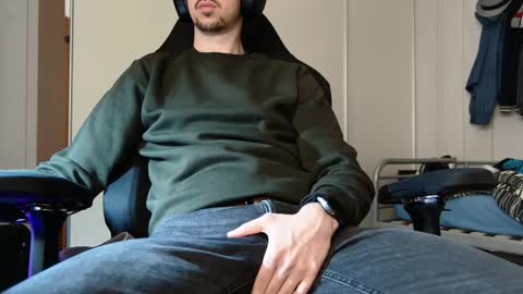 Snapshot of danielestasex chatting on 01-07-26, 07:27 danielestasex online show from 01-07-26, 07:27