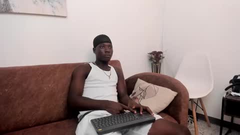 daniell_ferrari online show from 02-11-25, 02:35