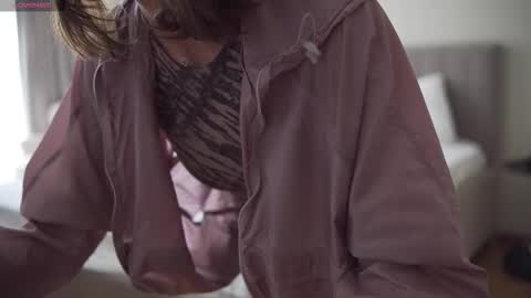 Snapshot of danielle_thomas chatting on 09-09-25, 08:03 Danielle online show from 09-09-25, 08:03