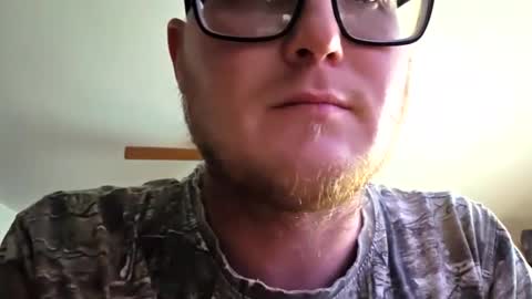 Snapshot of danielp_mod_cb chatting on 09-08-25, 08:52 Daniel y. online show from 09-08-25, 08:52