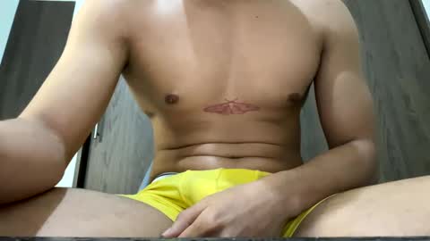 Snapshot of danielvg686413 chatting on 12-30-24, 12:54 Masked online show from 12-30-24, 12:54