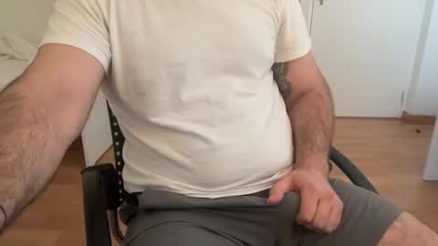 Snapshot of danileush88 chatting on 03-04-26, 07:03 danileush88 online show from 03-04-26, 07:03