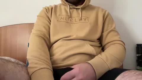 Snapshot of danileush88 chatting on 03-15-26, 08:20 danileush88 online show from 03-15-26, 08:20