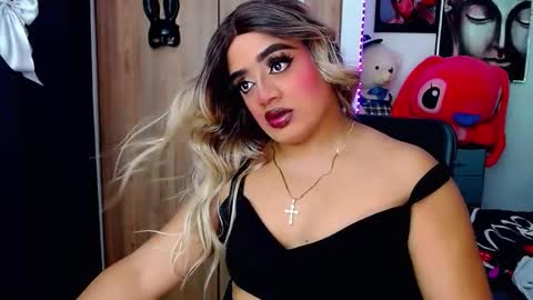 Snapshot of danipein chatting on 10-29-25, 11:50 danipein online show from 10-29-25, 11:50