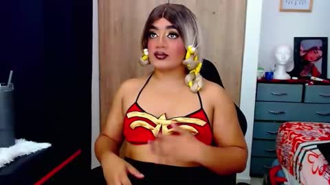 Snapshot of danipein chatting on 02-01-26, 05:00 danipein online show from 02-01-26, 05:00