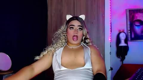 Snapshot of danipein chatting on 02-07-26, 11:36 danipein online show from 02-07-26, 11:36