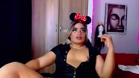 Snapshot of danipein chatting on 02-08-26, 03:15 danipein online show from 02-08-26, 03:15