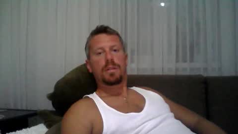 daniel online show from 10-26-25, 03:01