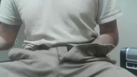 danl20012001 online show from 10-22-25, 02:23