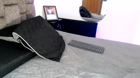 Snapshot of dann_brown chatting on 07-24-26, 02:31 Dann Brown online show from 07-24-26, 02:31