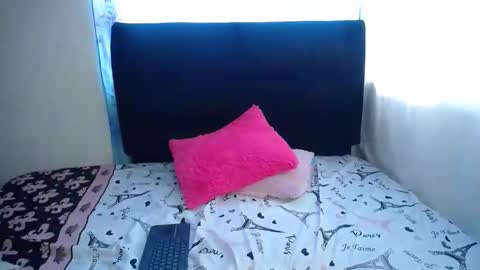 danna martinez33 online show from 03-04-26, 04:02