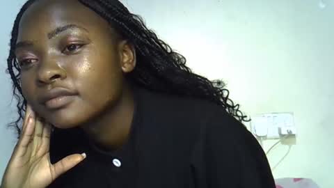 danna_miki online show from 12-14-25, 04:29