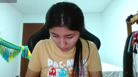 Snapshot of danna_peterson chatting on 07-12-26, 09:50 Danna online show from 07-12-26, 09:50