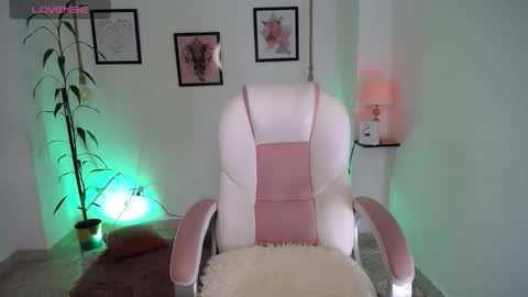 Danna online show from 03-09-26, 10:58