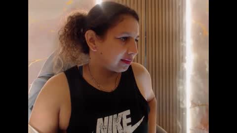 Snapshot of danna_sg chatting on 06-06-26, 03:00 danna_sg online show from 06-06-26, 03:00
