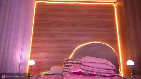 Danna Berlin  online show from 02-17-26, 07:20