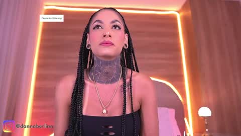 Danna Berlin  online show from 04-25-26, 07:22