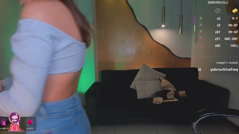 Snapshot of dannacruz_ chatting on 02-08-25, 04:36 Danna Cruz  online show from 02-08-25, 04:36
