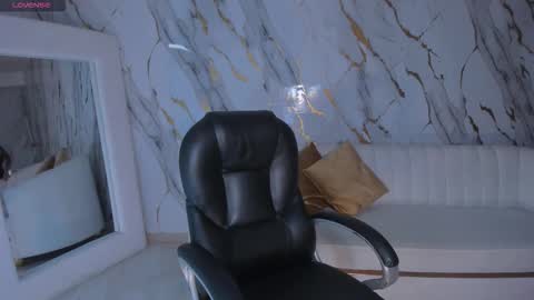 Snapshot of dannacruz_ chatting on 10-02-25, 07:10 Danna Cruz  online show from 10-02-25, 07:10