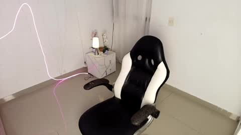 dannagabriella online show from 07-06-26, 07:27