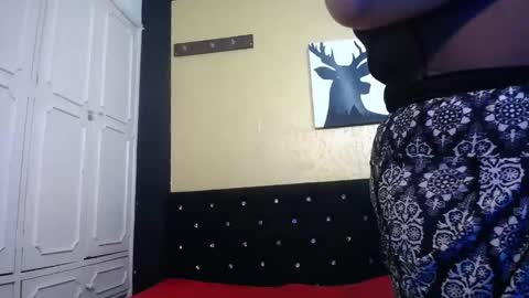 Danna Garza online show from 12-28-24, 04:08