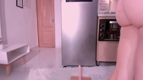 Insta DannaBlueX  online show from 03-11-25, 12:00