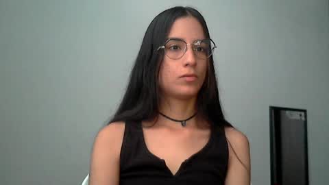 Snapshot of dannali22 chatting on 06-24-26, 07:02 Dannali22 online show from 06-24-26, 07:02