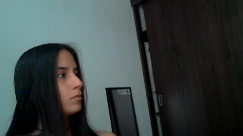 Snapshot of dannali22 chatting on 06-25-26, 08:57 Dannali22 online show from 06-25-26, 08:57