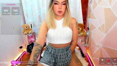 Snapshot of dannia_13 chatting on 03-11-25, 01:48 dannia_13 online show from 03-11-25, 01:48