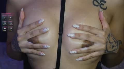 Snapshot of dannielle_ chatting on 02-01-25, 08:16 online show from 02-01-25, 08:16