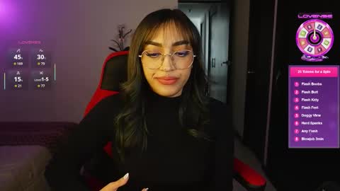 Snapshot of dannielle_ chatting on 09-29-25, 07:51 online show from 09-29-25, 07:51