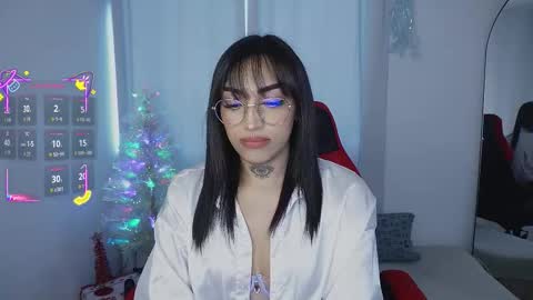    online show from 11-28-25, 08:00