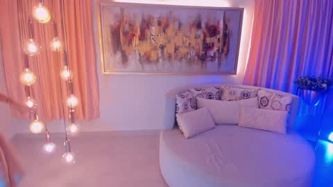 Snapshot of danniesmithx chatting on 12-06-24, 11:03 Dannie online show from 12-06-24, 11:03