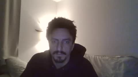 Snapshot of dannnnyyy89 chatting on 01-19-26, 04:00 Dany online show from 01-19-26, 04:00