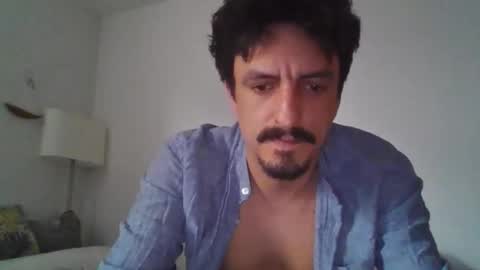 Snapshot of dannnnyyy89 chatting on 03-25-26, 12:11 Dany online show from 03-25-26, 12:11