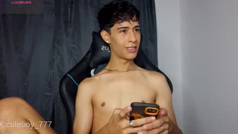 Snapshot of danny777_ chatting on 01-08-26, 06:54 Danny online show from 01-08-26, 06:54