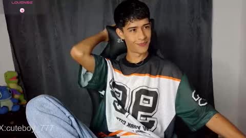 Snapshot of danny777_ chatting on 01-09-26, 03:26 Danny online show from 01-09-26, 03:26